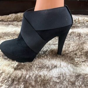 Stuart Weitzman Black Heeled Boots